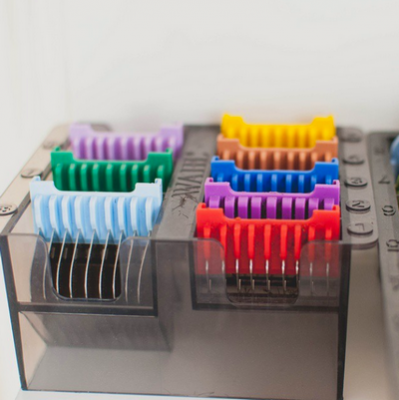 Новейший набор насадок с железными зубцами и цветовым кодом: 3,6,10,13,16,19,22,25 мм, в пластиковом боксе.